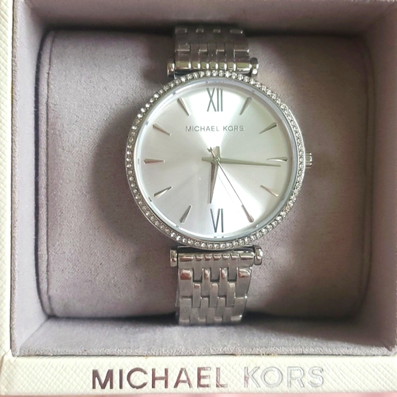 SOLD OUT!! Michael Kors Maisie MK4419 - Picture 3 of 9